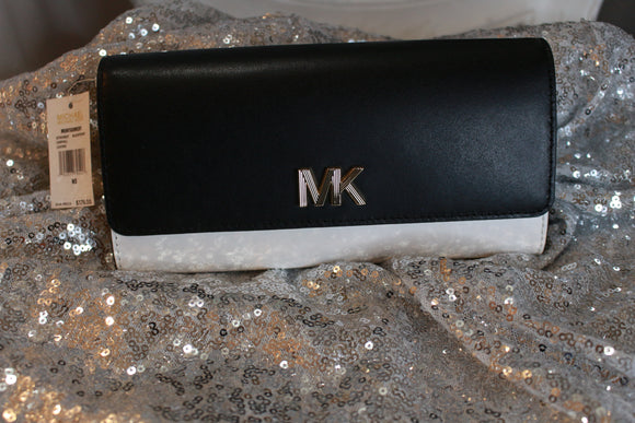 MK Montgomery wallet