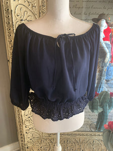 NAVY BLUE CROPPED BLOUSE